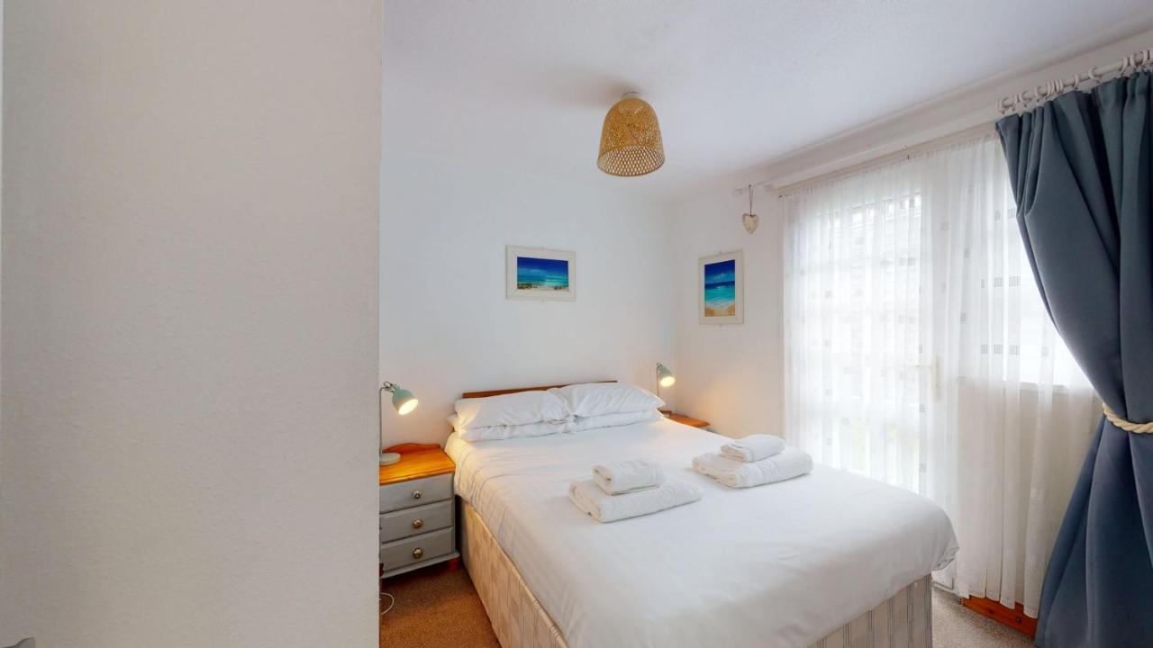 31 Tudor Court, Tolroy Manor ヘイル エクステリア 写真